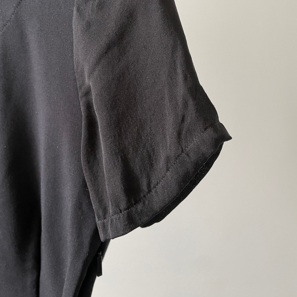 NWOT Armarni Exchange Peplum Top - Picture 4 of 5